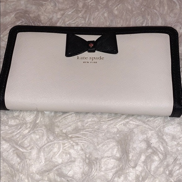 Handbags - Kate Spade New York Wallet